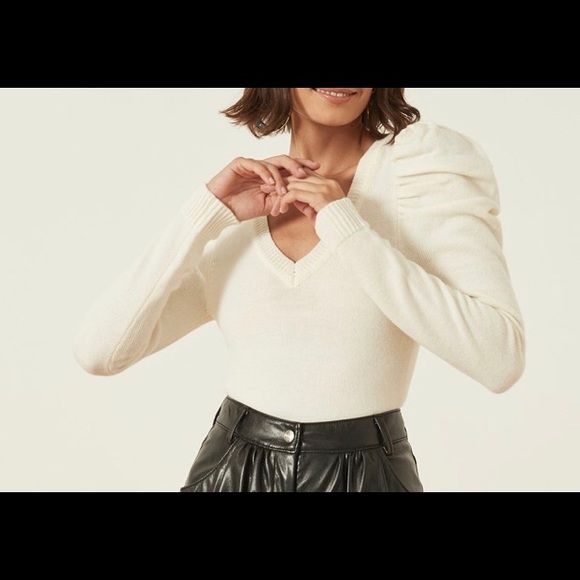 LPA Sweaters - ✨HP✨LPA Holly Sweater